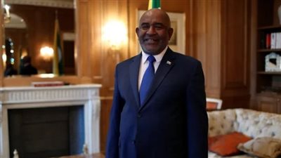 عقب محاولة اغتياله، من هو غزالي عثمان رئيس جزر القمر بالضربة القاضية؟
