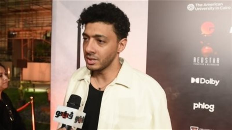 الفنان أسامة الهادي،