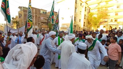 زفة المولد، أهالي أسوان يحتفلون بالمولد النبوي الشريف (صور)