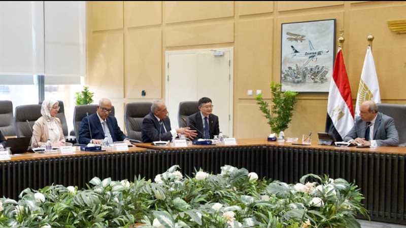 وزير الطيران المدني