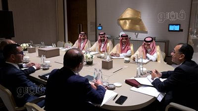 رئيس الوزراء يلتقي وزير التجارة السعودي لبحث ملفات التعاون المشترك