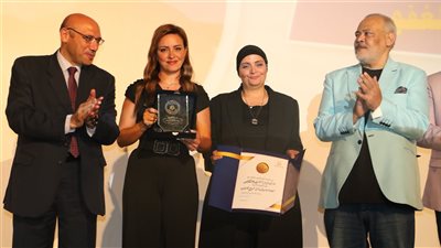 افتتاح مهرجان مسرح الهواة في دورته العشرين بالسامر (صور)