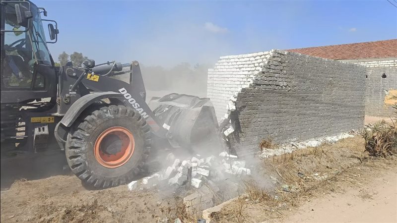 جانب من الحملات،