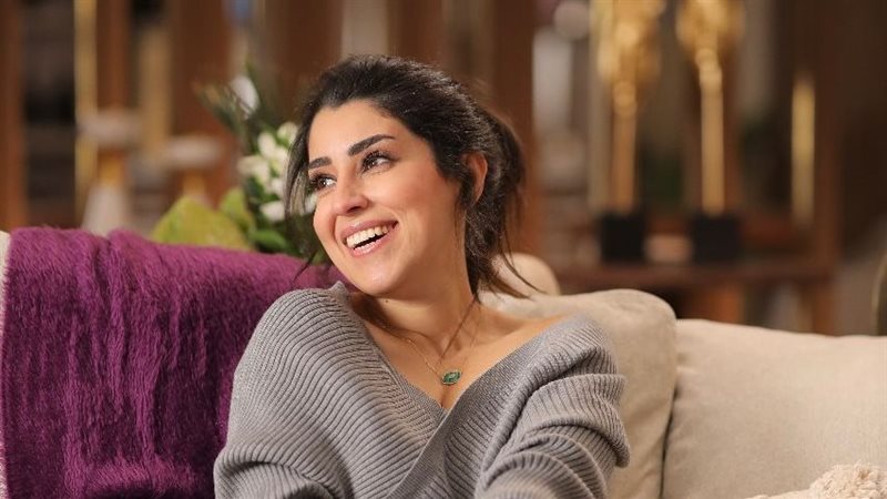 آيتن عامر، فيتو