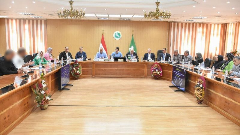 اجتماع محافظ الشرقية