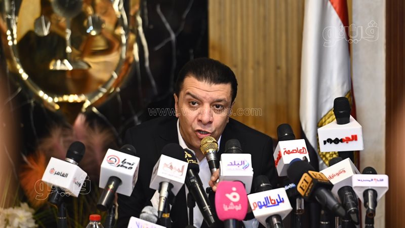 مصطفى كامل، فيتو