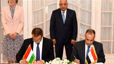 السد الإثيوبى ومذكرات تفاهم، تعرف على أبرز تفاصيل لقاء وزير الخارجية بنظيره المجرى (صور)
