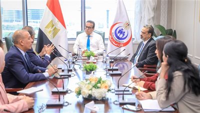 وزير الصحة يتابع الخطوات التنفيذية لتفعيل الهيكل المؤسسي للوزارة 