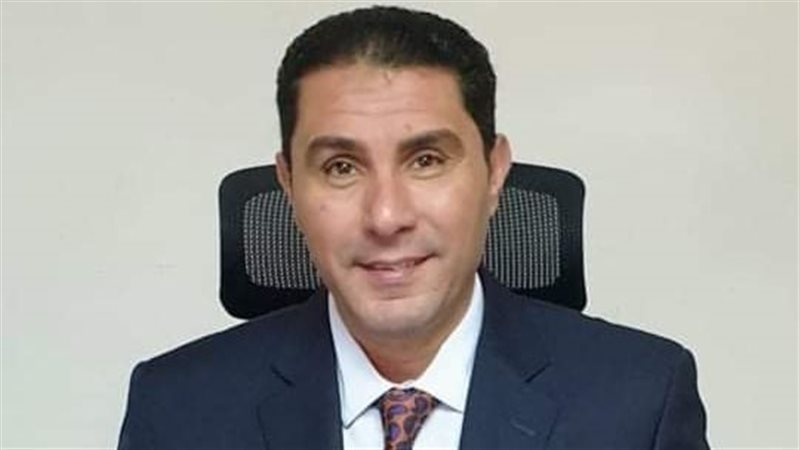 أيمن الزيات،فيتو