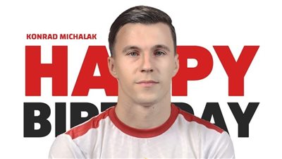 الزمالك يحتفل بعيد ميلاد لاعبه الجديد كونراد ميشالاك