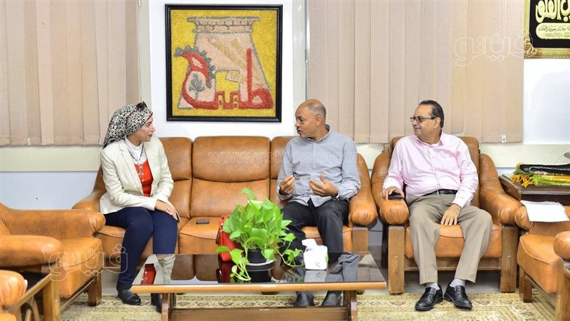 رئيس جامعة الأقصر،