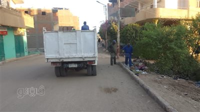 رفع 80 طن مخلفات صلبة بالطود في الأقصر (صور)
