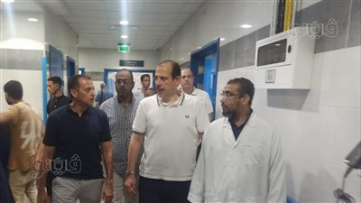 نائب وزير الصحة يزور مستشفى دراو المركزى وقريتى بنبان والرقبة (صور)