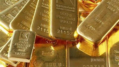 توقفوا عن الشراء، خبير اقتصادي يوجه رسالة تحذير للمستثمرين في الذهب