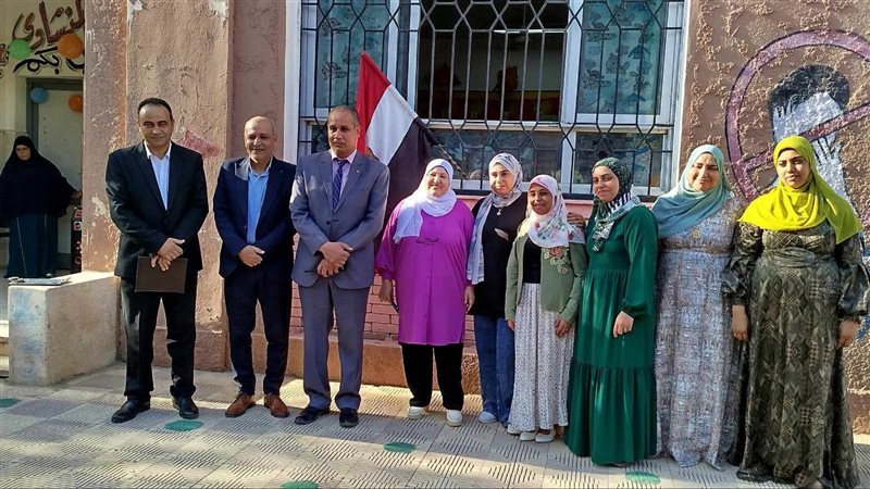 بدء العام الدراسي