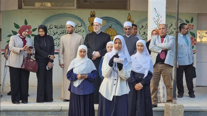طلاب المعاهد الأزهرية،