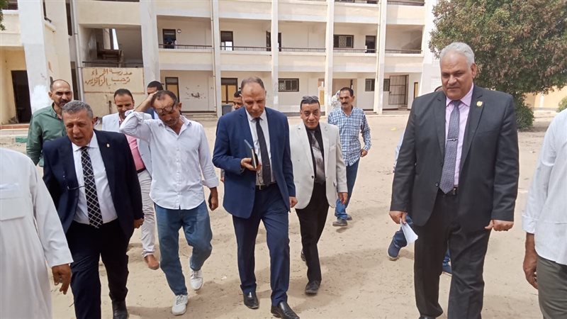 جانب من تفقد مدارس
