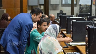كيف يحقق قانون التعليم المساواة في الالتحاق بالجامعات لحاملي الثانوية العامة والبكالوريا؟