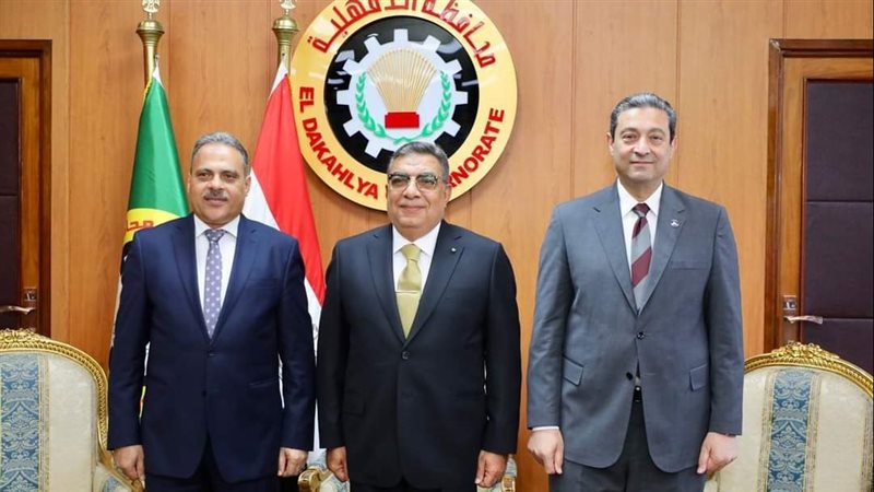 محافظو دمياط والدقهلية