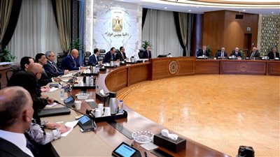 رئيس الوزراء يلتقي السفراء المنقولين لتولي رئاسة البعثات الدبلوماسية 