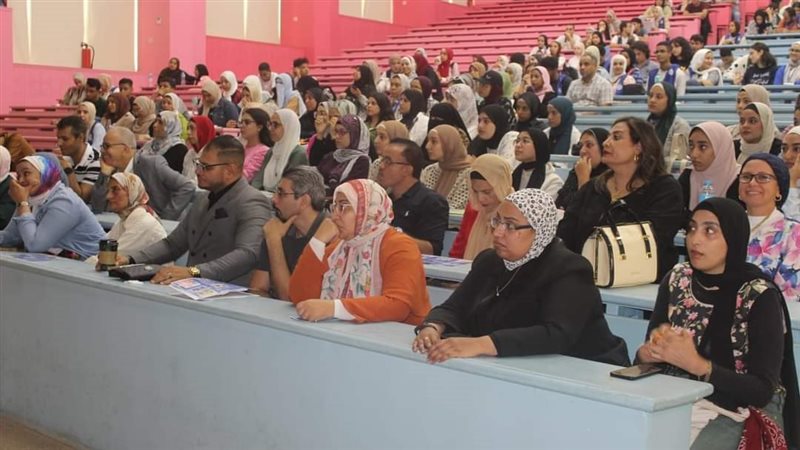 جامعة عين شمس، فيتو