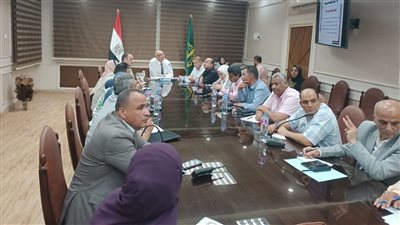 محافظ القليوبية يعقد اجتماعا لمتابعة ملف تقنين أراضي أملاك الدولة