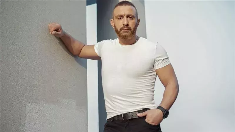 السقا