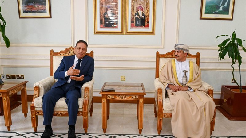 لقاء وزير الإعلام