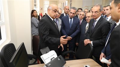 وزير العدل يفتتح فرع توثيق جديدا بالعاصمة الإدارية
