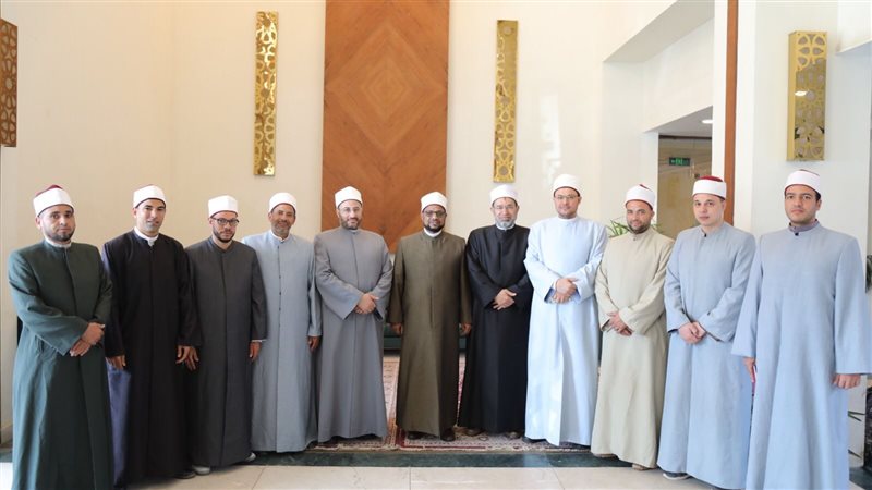 قيادات مجمع البحوث