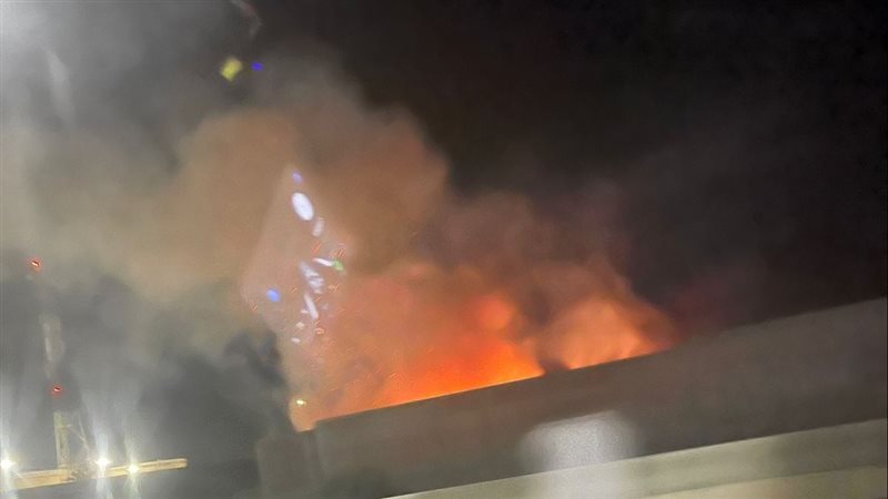 حريق شركة بترول بالساحل