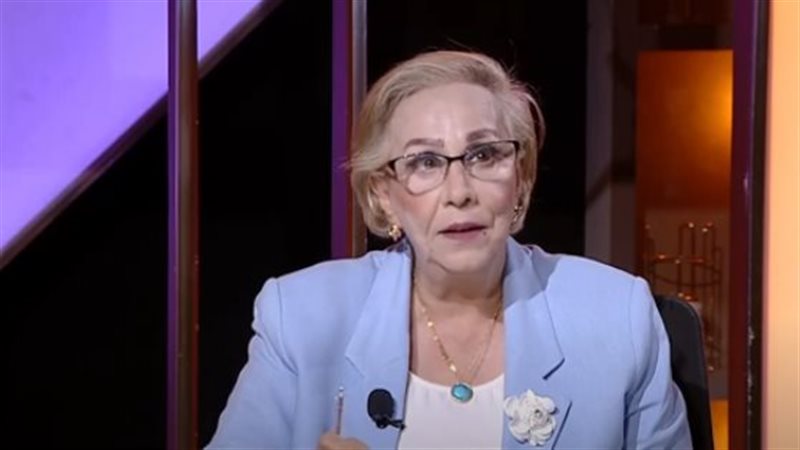  الدكتورة نيفين أبو