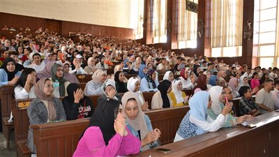 رئيس جامعة الإسكندرية: سخرنا كل الإمكانيات لاستقبال الطلبة الجدد (صور)