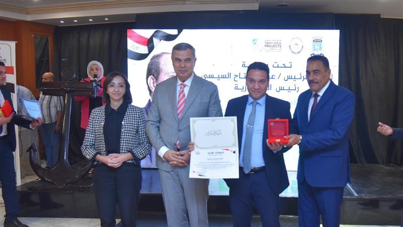 تكريم الدكتور علي
