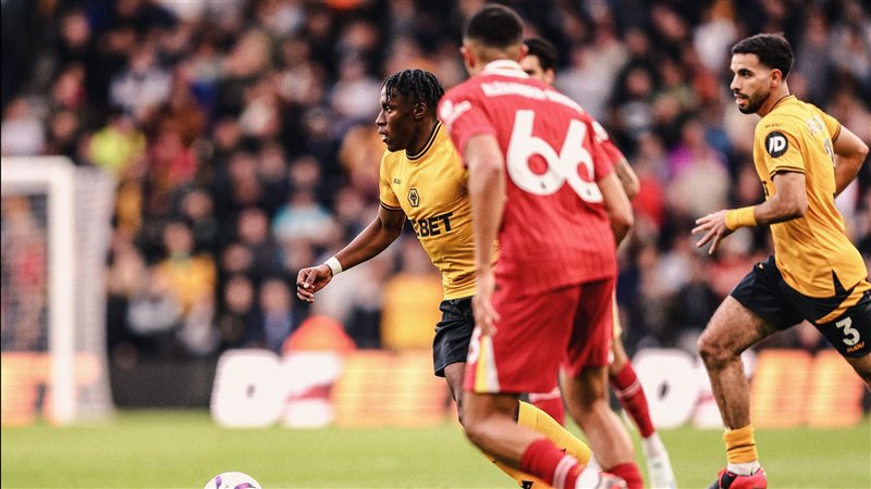 ليفربول وولفرهامبتون