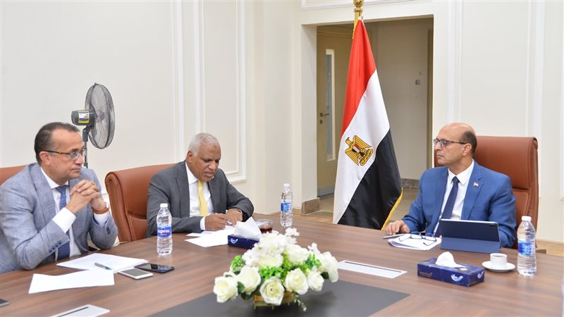 اجتماع جامعة أسيوط
