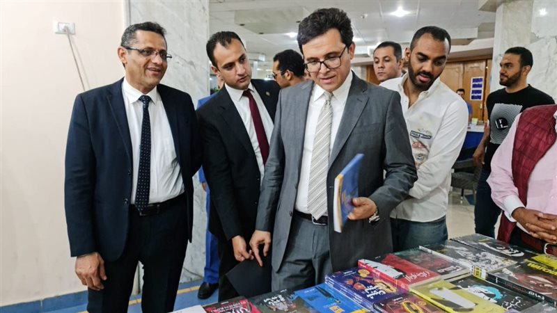 وزير الثقافة في زيارة