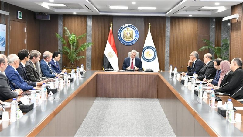 بدوي خلال اللقاء،فيتو