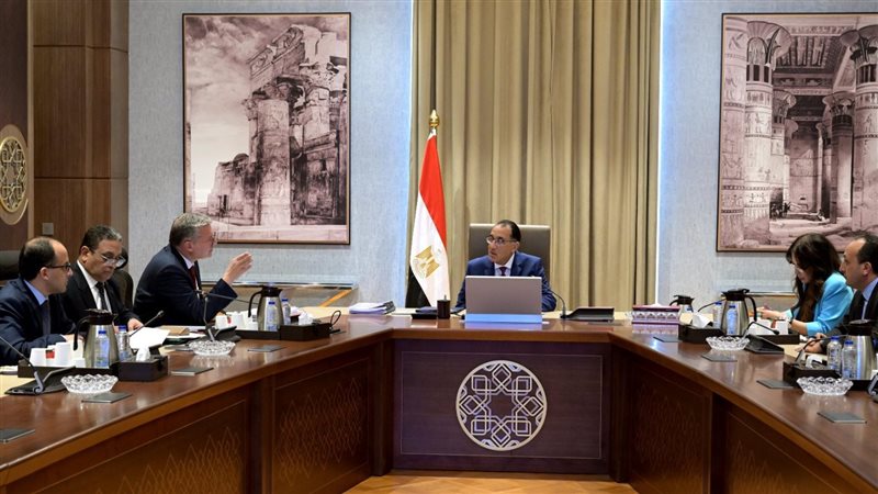 اجتماع برئاسة الدكتور