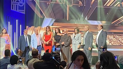 بعد تكريمها بمهرجان المركز الكاثوليكي، مريم الجندي: كان نفسي أبويا يكون معايا (فيديو) 