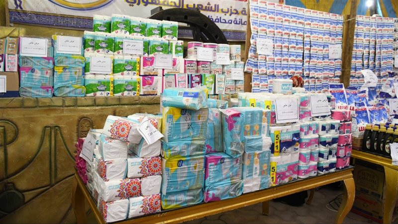 جانب من المعروضات،