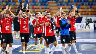 كرة اليد، هتافات الجماهير تزين احتفالات الأهلي ببرونزية المونديال (فيديو وصور)