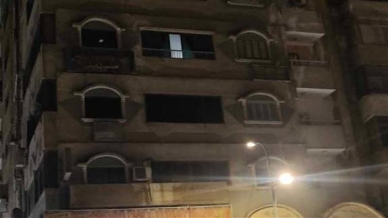 سقوط فتاة من برج