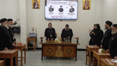 الأنبا رافائيل يشارك في لقاء كهنة وشعب إيبارشية ميت غمر