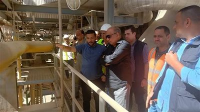 وزير الكهرباء يوجه بمراجعة خطة التشغيل لمحطة توليد العين السخنة بالسويس