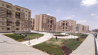  نائب رئيس المجتمعات العمرانية يتفقد أعمال تنفيذ مشروع الإسكان الأخضر بالعبور الجديدة