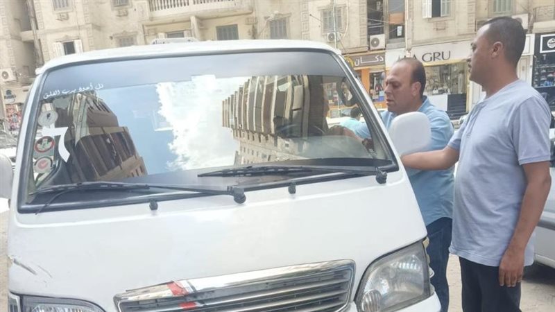 حملة على السرفيس