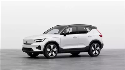  أسعار سيارات فولفو XC40 الكروس أوفر تلائم فئات رجال الأعمال