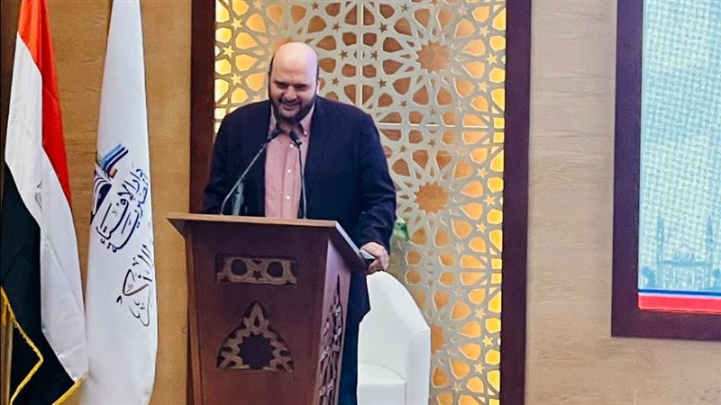 الدكتور إبراهيم نجم،
