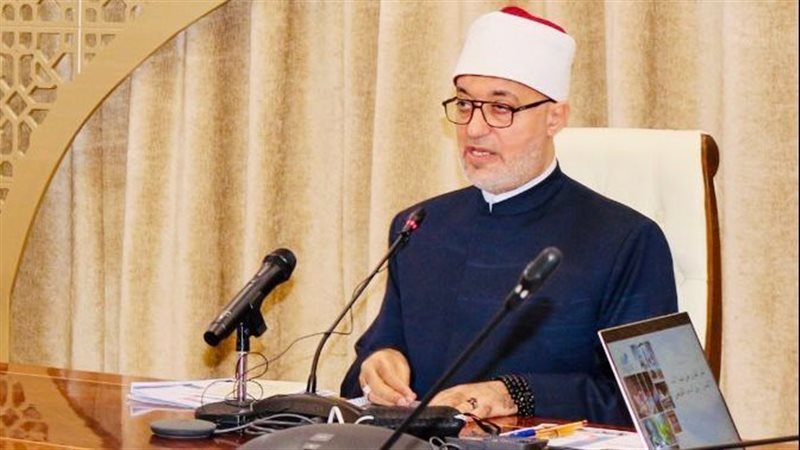 الدكتور نظير عياد